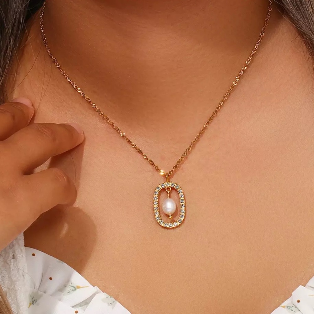 New 18K Fresh Water Pearl Oval Pendant Necklace, nice Necklace, cute Necklace